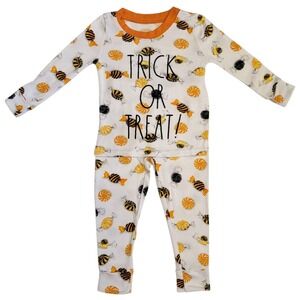 Rae Dunn Halloween 2 Pc Pajamas‎ Unisex Sz 3T Trick Or Treat Candy White Orange
